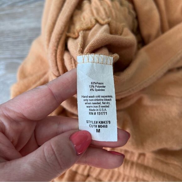 Le LIS Ultra soft romper drawstring Front twist back pockets‎ - Picture 5 of 5